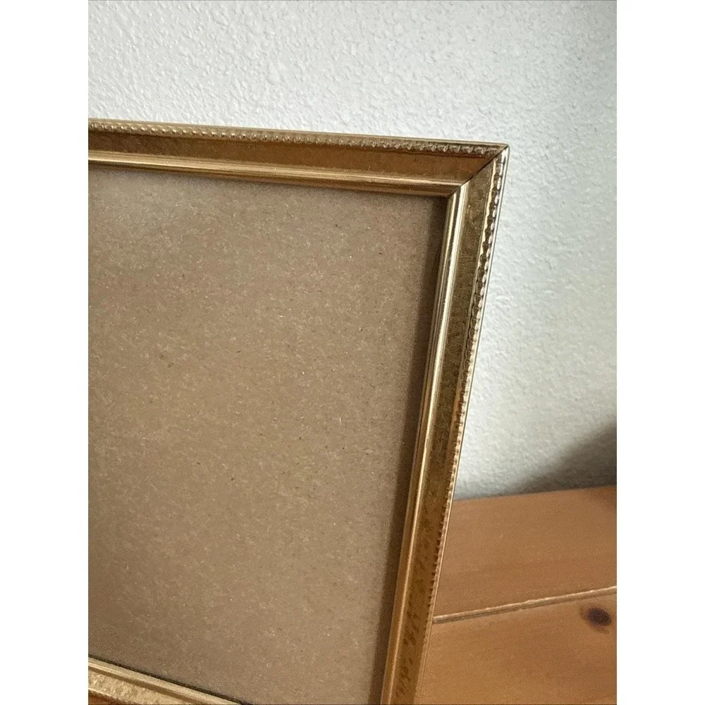 VINTAGE MCM GOLD BRASS HINGED STANDING FOLDING PICTURE FRAMES 5 X 7 PHOTOS